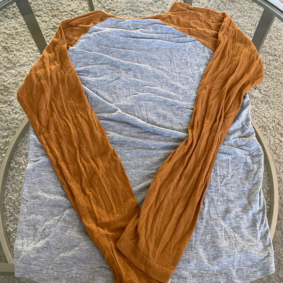 Dutch Bros Clothing - Picture 2 of 2